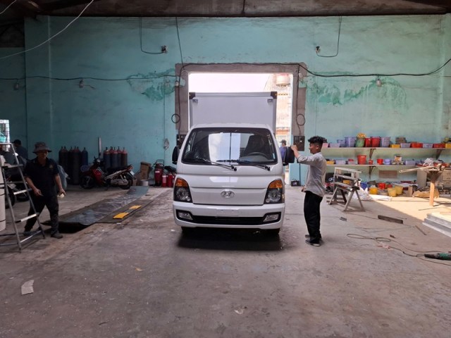 Đóng thùng xe tải tại TP.HCM, long an, tiền giang, bến tre